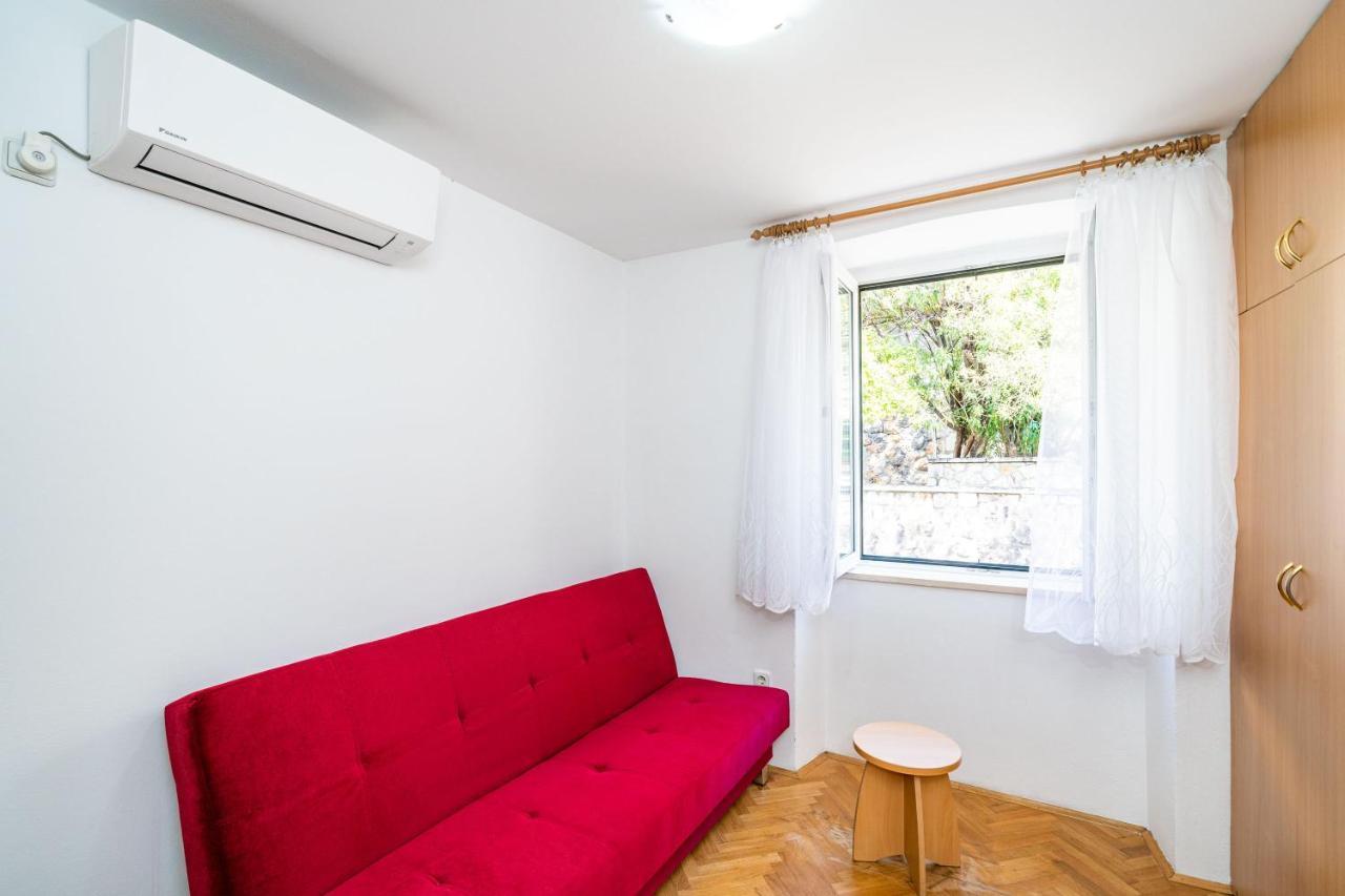 Central Apartment With Terrace Dubrovnik Kültér fotó