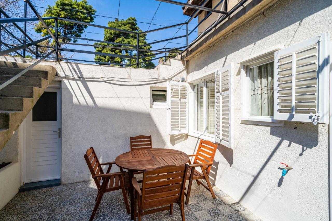 Central Apartment With Terrace Dubrovnik Kültér fotó