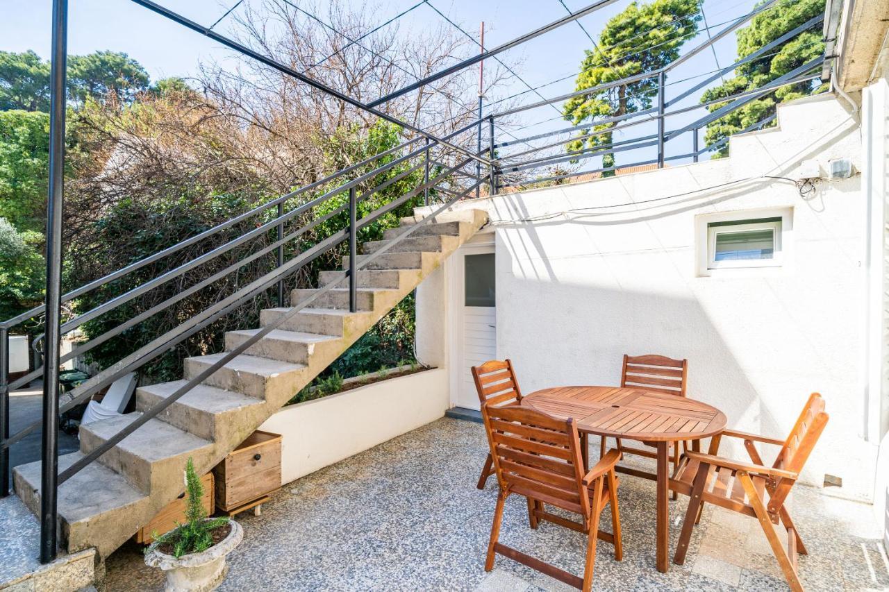 Central Apartment With Terrace Dubrovnik Kültér fotó